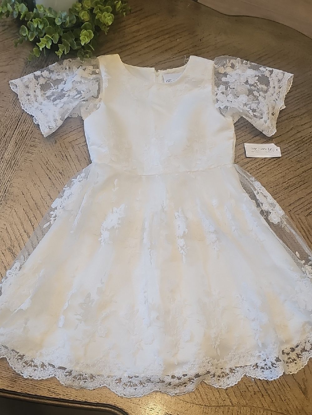 Girls White Lace Party Dress Size 12 NWT